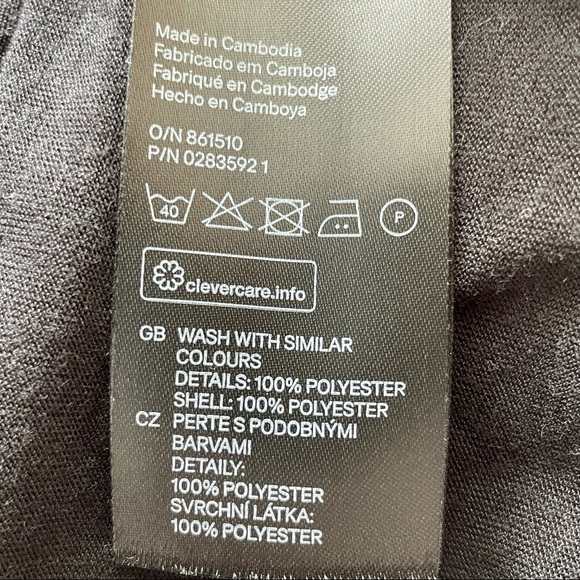 H&M Black Strappy Shoulder Tank Top | Size XS - Picture 5 of 5